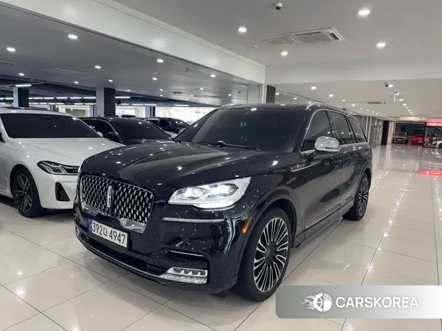 Lincoln Aviator 2nd generation 2022 Черный из Кореи