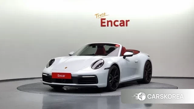 Porsche 911(992) 2023 Белый из Кореи