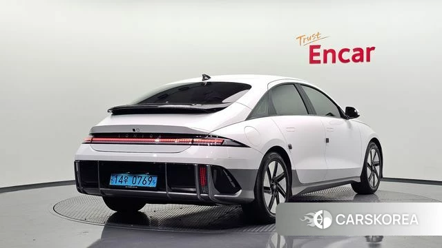 Hyundai Ionic 6 2022 Белый из Кореи