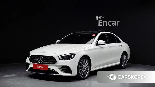 Mercedes-Benz E-Class W213 2022 Белый из Кореи