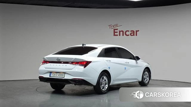 Hyundai Avante (CN7) 2022 Белый из Кореи
