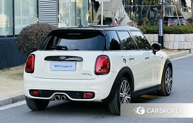 MINI MINI 2021 Белый из Китая