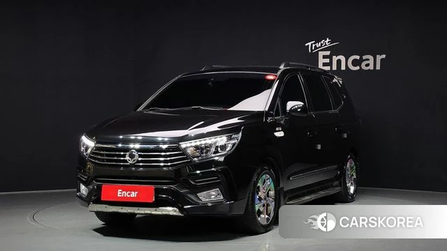 Ssangyong Korando Turismo 2018 Черный из Кореи