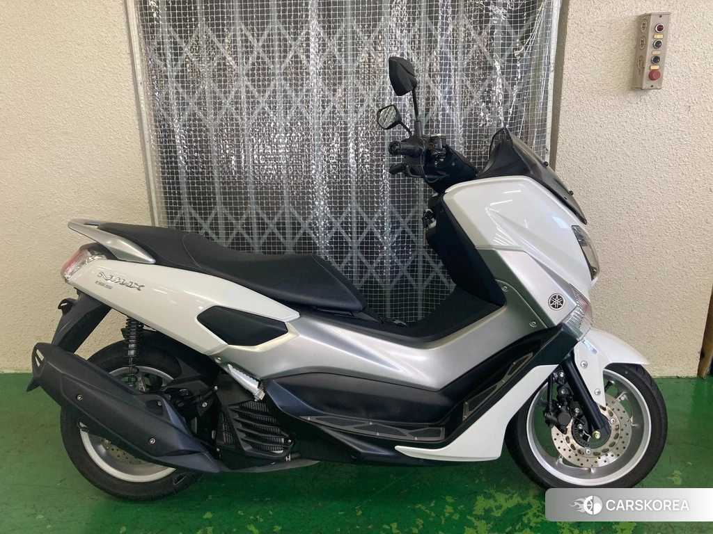 Проданный Yamaha N-MAX 155 2018 из Японии