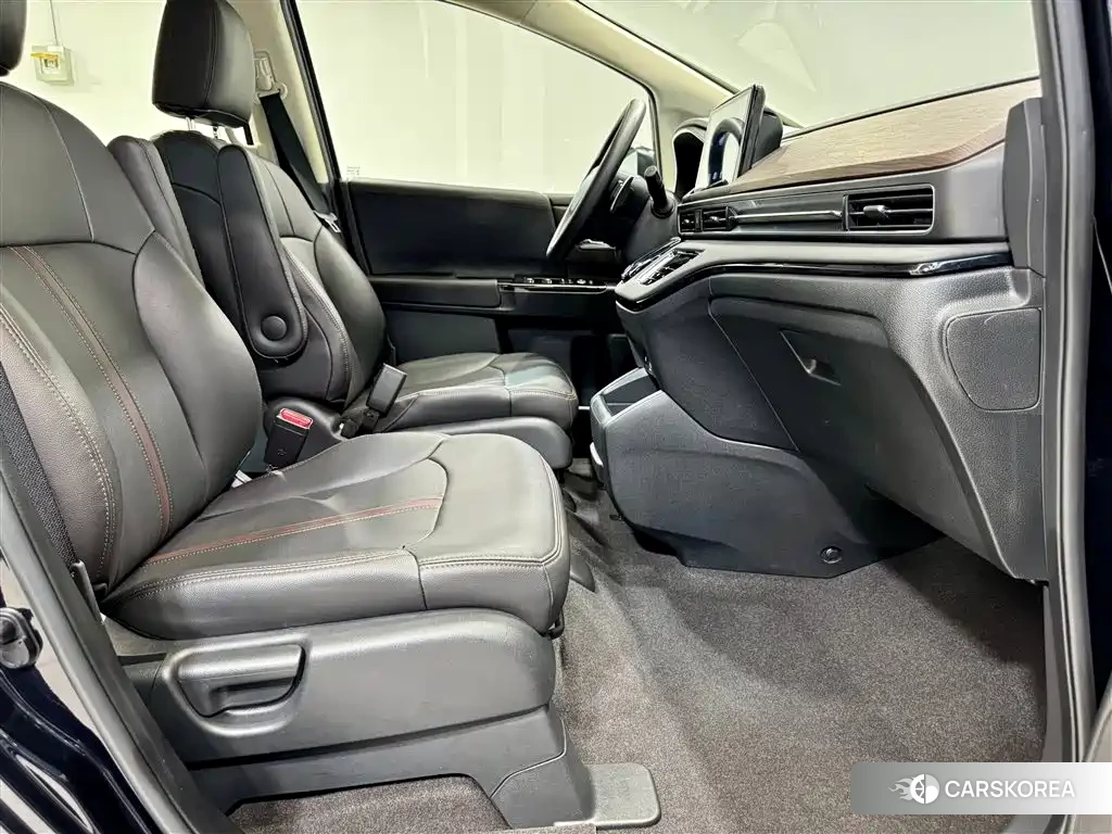 Honda Odyssey 2025 Черный из Китая