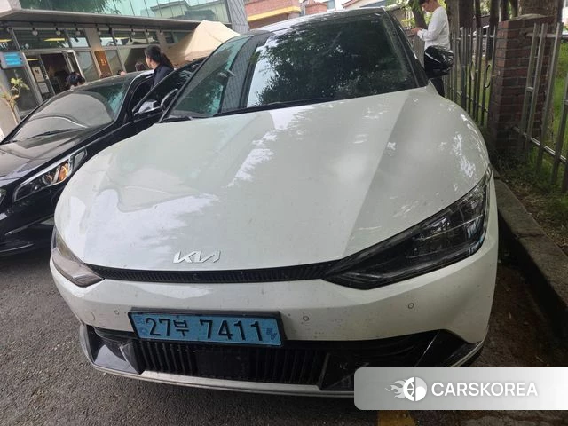 Kia EV6 2024 Белый из Кореи