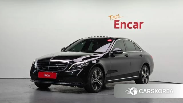 Mercedes-Benz C-Class W205 2019 Черный из Кореи