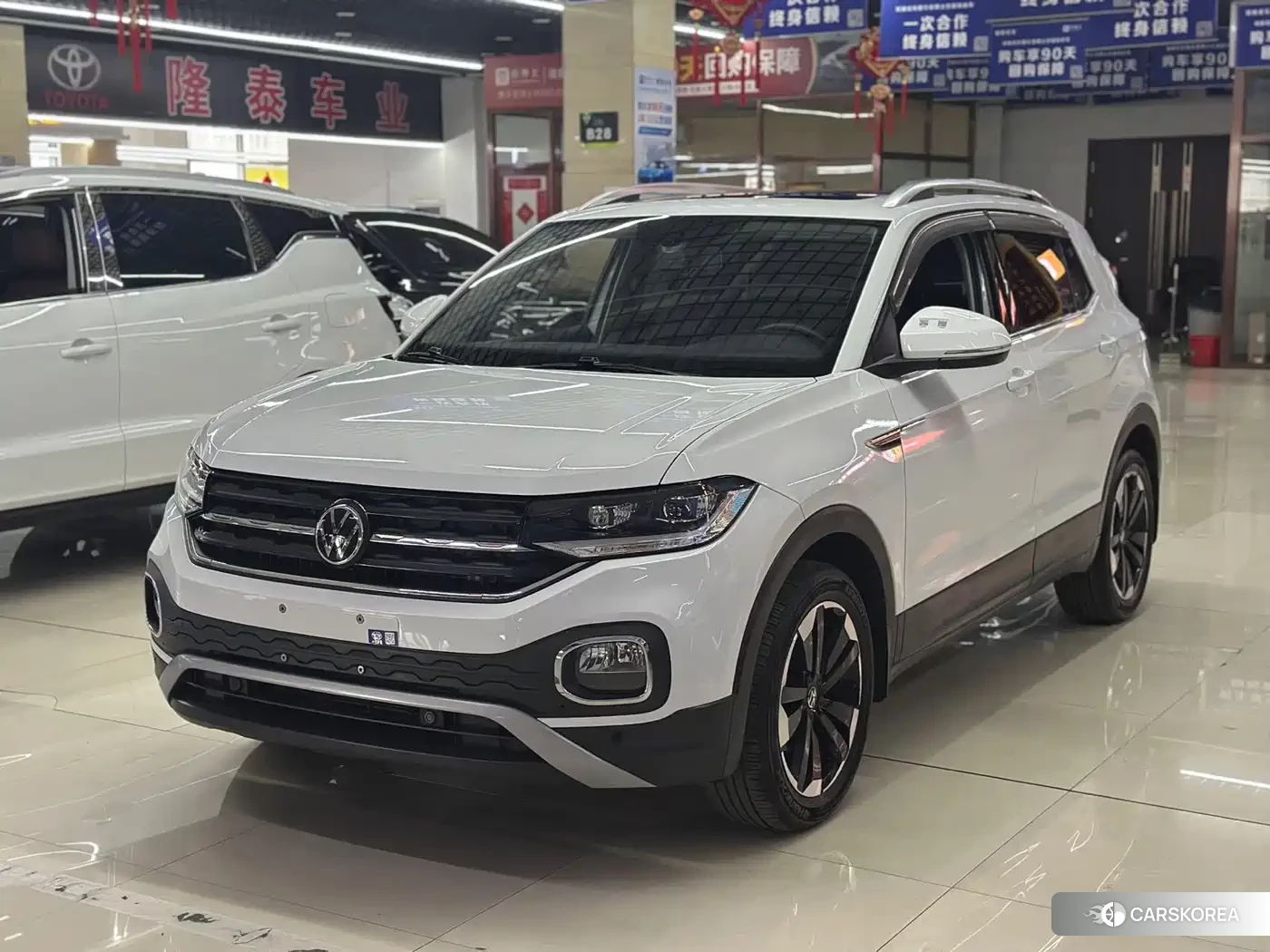 Volkswagen TACQUA 2022 Белый из Китая