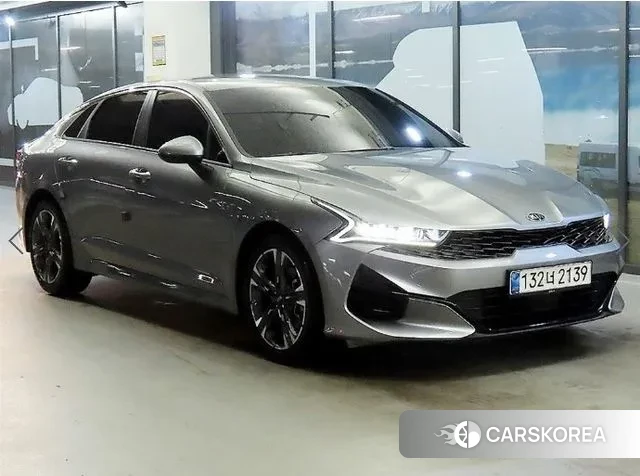 Kia K5 3rd generation 2021 Серебряный из Кореи