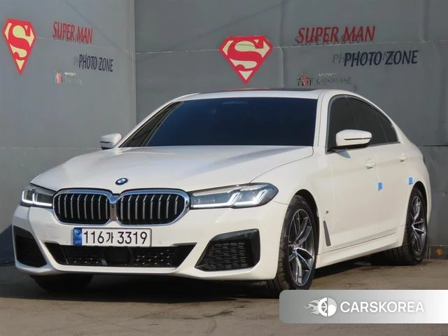 BMW 5 Series (G30) 2023 Белый из Кореи