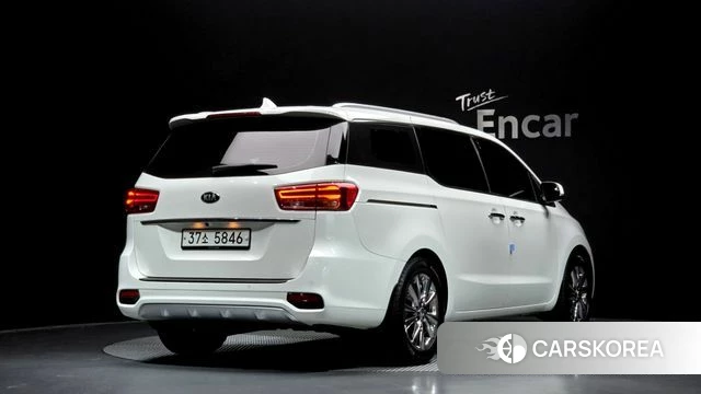 Kia The New Carnival 2019 Белый из Кореи