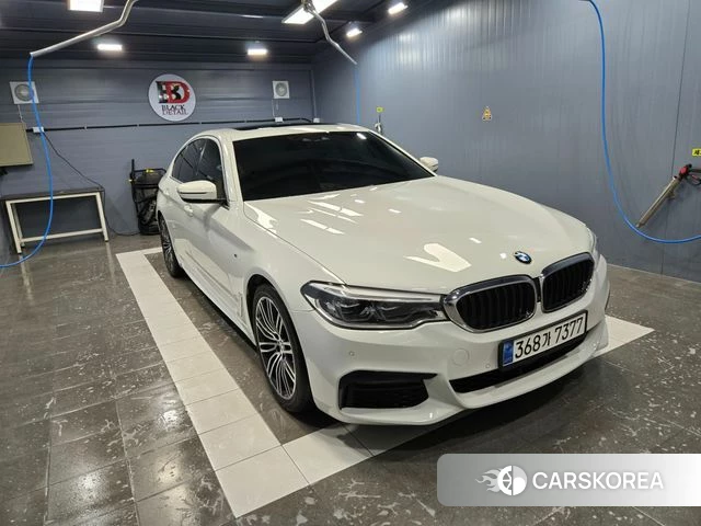 BMW 5 Series (G30) 2020 Белый из Кореи
