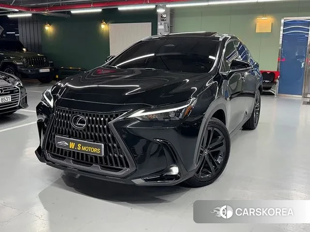 Lexus NX350h Second generation 2025 Черный из Кореи