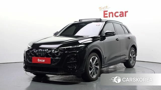 Audi Q5 (80A) 2025 Черный из Кореи