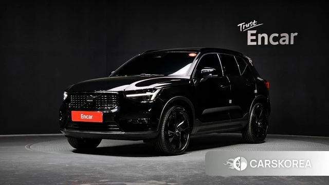 Volvo XC40 2025 Черный из Кореи