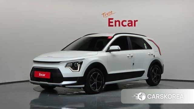 Kia Di Ol Nu Niro 2022 Белый из Кореи