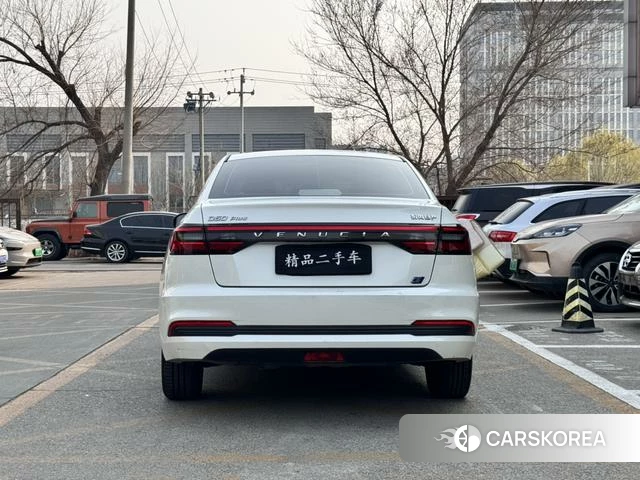 Qichen D60 EV 2023 Белый из Китая