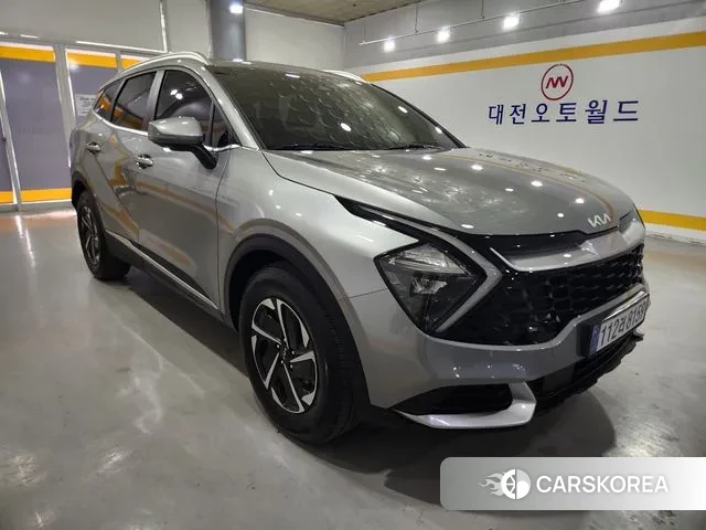 Kia Sportage 5th Generation Hybrid 2023 Серый из Кореи