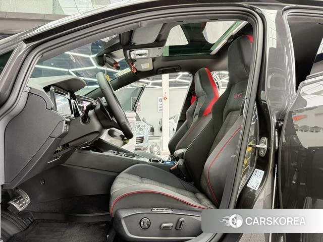Volkswagen Golf GTI 2022 Темно-серый из Китая