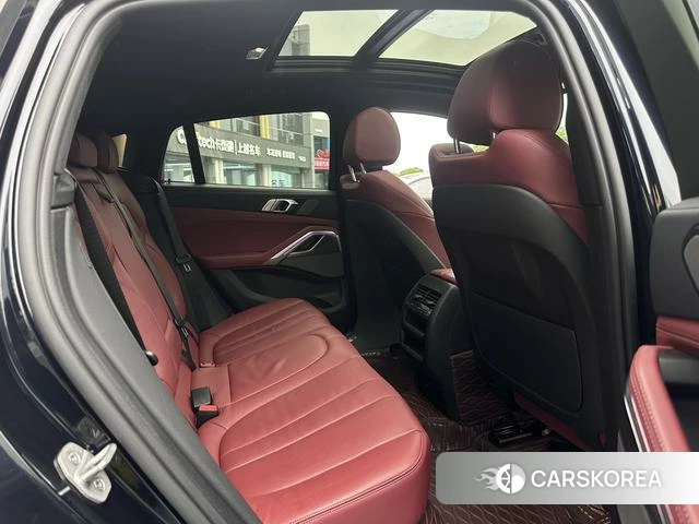 BMW X6 2023 Черный из Китая