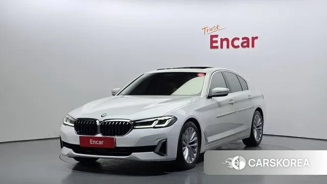 BMW 5 Series (G30) 2021 Белый из Кореи