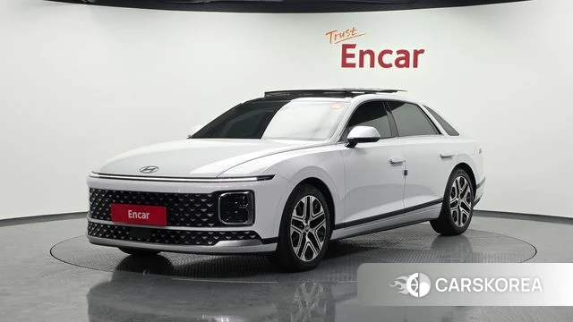 Hyundai Grandeur (GN7) 2023 Белый из Кореи