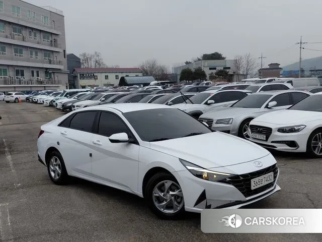 Hyundai Avante (CN7) 2021 Белый из Кореи