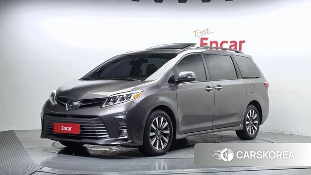 Toyota Sienna 2019 Серый из Кореи