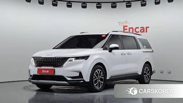 Kia Carnival 4th generation 2023 Белый из Кореи