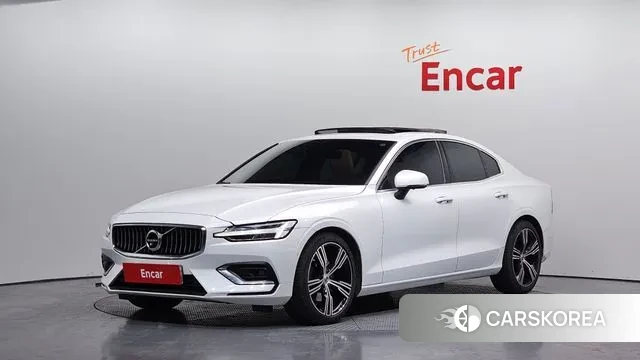 Volvo S60 3rd generation 2021 Белый из Кореи
