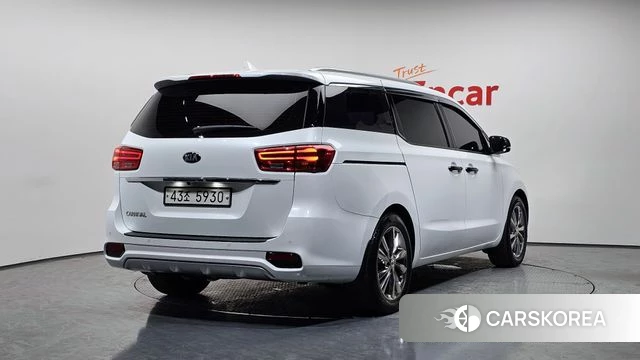 Kia The New Carnival 2019 Белый из Кореи