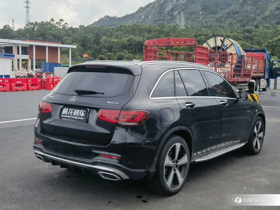 Mercedes-Benz GLC 2022 Черный из Китая