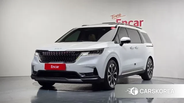 Kia Carnival 4th generation 2023 Белый из Кореи