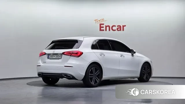 Mercedes-Benz A-Class W177 2021 Белый из Кореи