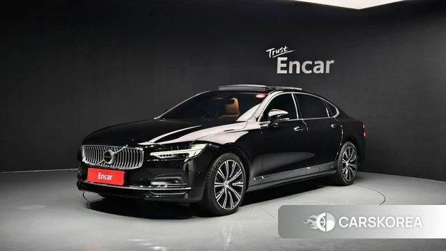 Volvo S90 2022 Черный из Кореи