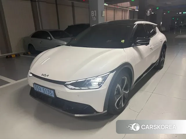 Kia EV6 2021 Белый из Кореи
