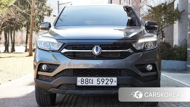 Ssangyong Rexton Sports 2019 Серый из Кореи