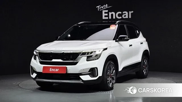 Kia Seltos 2021 Белый из Кореи