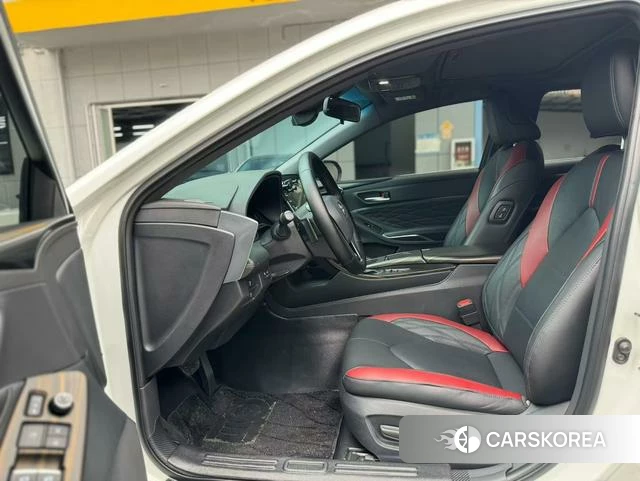 Toyota Asian dragon 2021 Белый из Китая
