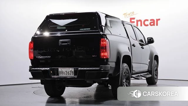 Chevrolet (GM Daewoo) Real New Colorado 2022 Черный из Кореи