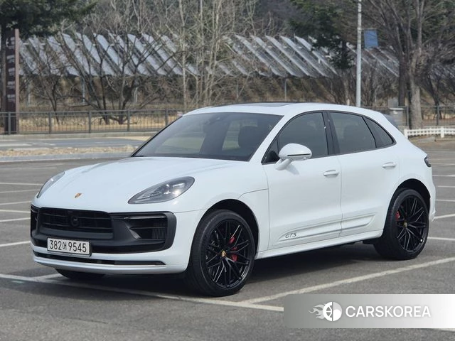 Porsche Macan 2023 Белый из Кореи