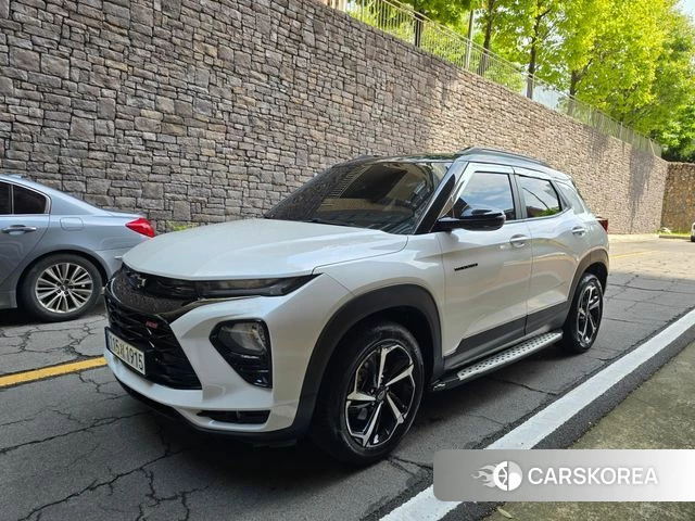 Chevrolet (GM Daewoo) Trailblazer 2021 Белый из Кореи