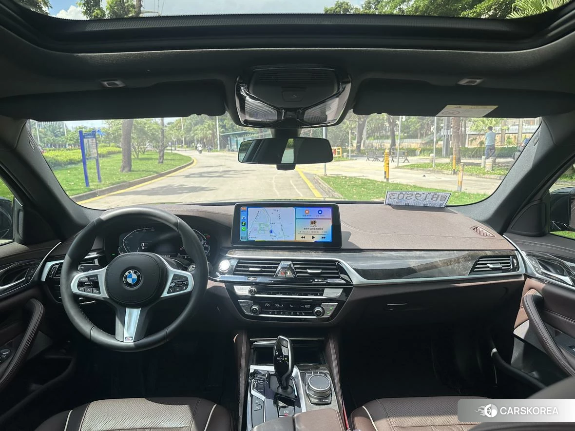 BMW 5 series PHEV 2021 Черный из Китая
