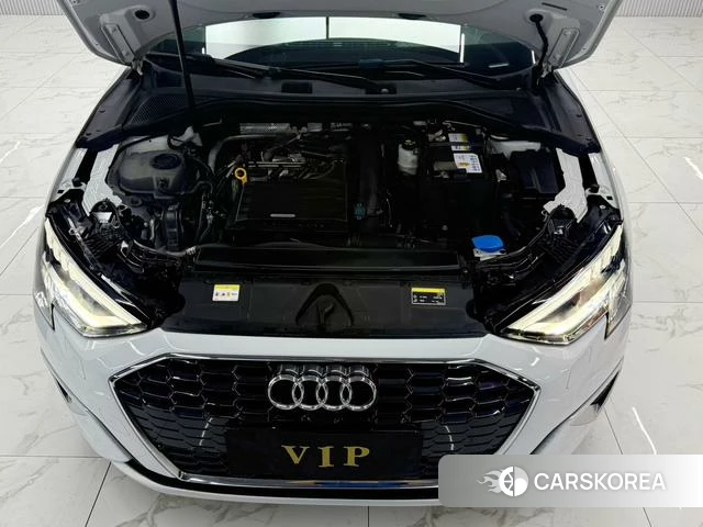 Audi A3 2022 Белый из Китая