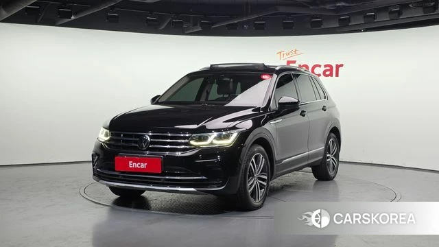 Volkswagen Tiguan second Generation 2021 Черный из Кореи