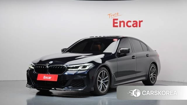 BMW 5 Series (G30) 2022 Черный из Кореи