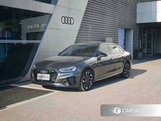 Audi A4L 2023 Темно-серый из Китая