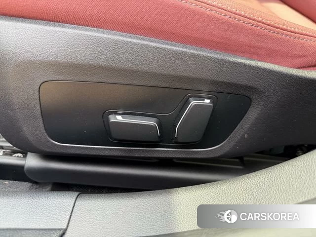 BMW 3 series 2024 Черный из Китая
