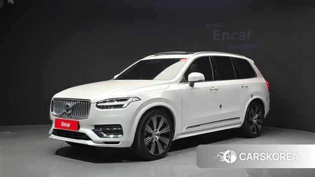 Volvo XC90 second Generation 2022 Белый из Кореи
