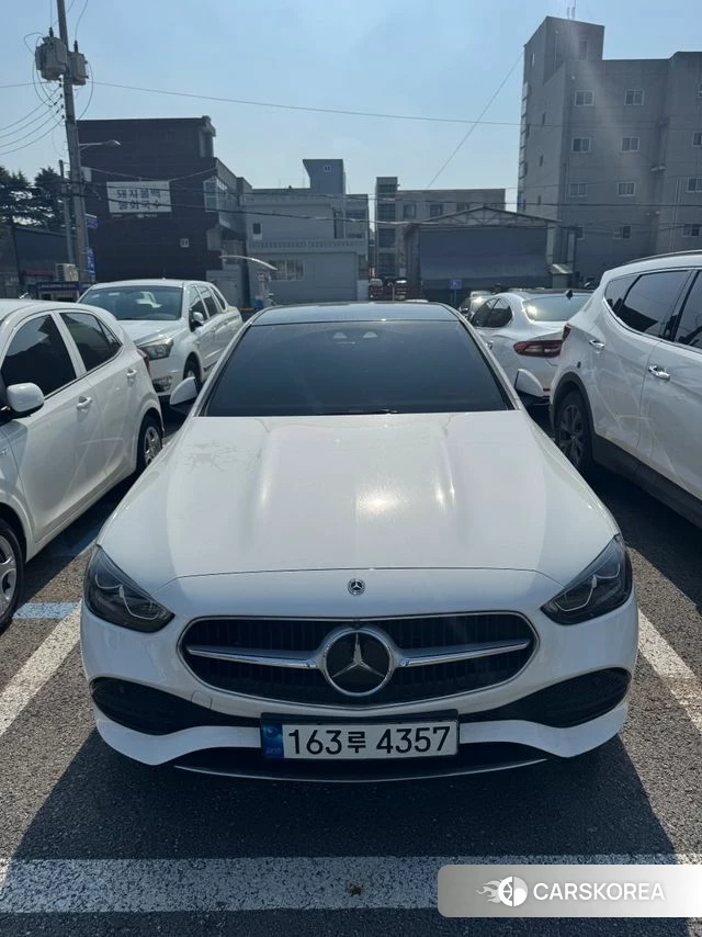 Mercedes-Benz C-Class W206 2023 Белый из Кореи